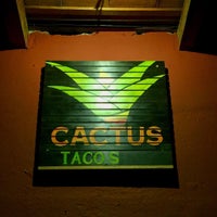 Foto tirada no(a) Cactus Grill por Diego F. em 8/10/2015