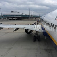 Photo taken at Ryanair FR7327 • PRG – DUB by Tomáš P. on 8/30/2018