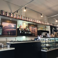 2/8/2018 tarihinde Ezequiel F.ziyaretçi tarafından Dolce Nero Cafés'de çekilen fotoğraf