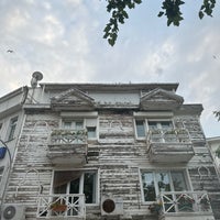 Photo taken at Ergün Pastanesi by Şenol G. on 6/18/2023