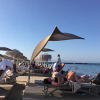 Снимок сделан в Ammos Beach Bar Kos пользователем Uğur 7/30/2019