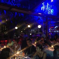 รูปภาพถ่ายที่ Küba Restaurant &amp;amp; Lounge Bar โดย Uğur เมื่อ 8/17/2013