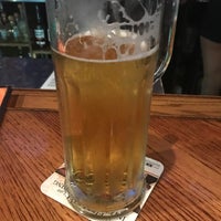 Photo taken at Shoeless Joe&amp;#39;s Ale House &amp;amp; Grille by Robert R. on 7/28/2018
