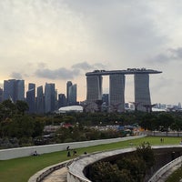 Photo taken at Marina Barrage Green Roof by PAEWEAP on 2/18/2017