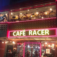 Foto tomada en Café Racer by Grillbar  por Naddiera K. el 2/14/2020