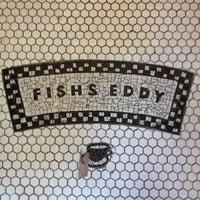 รูปภาพถ่ายที่ Fishs Eddy โดย Rebecca B. เมื่อ 10/21/2012