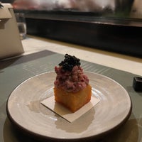 Foto scattata a Sushi E da Elle il 9/22/2022