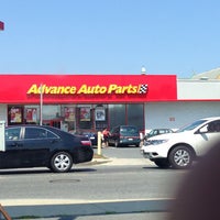 Photo taken at Advance Auto Parts by Eltrooper T. on 8/21/2013