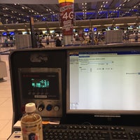 Photo taken at Lufthansa (LH) Check-in by mute on 7/5/2016