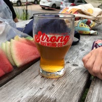 Foto diambil di Strong Brewing Company oleh Tony C. pada 8/30/2019
