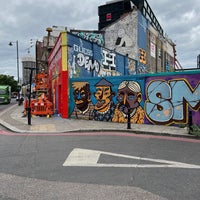 Photo taken at Shoreditch Art Wall by Omar A. on 7/5/2022