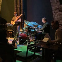 Photo taken at AghaRTA Jazz Centrum by Çaglar Y. on 4/16/2019