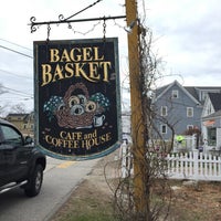 5/29/2015 tarihinde Rachel A.ziyaretçi tarafından Bagel Basket'de çekilen fotoğraf