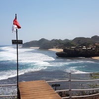 Pantai Drini Beach In Gunungkidul