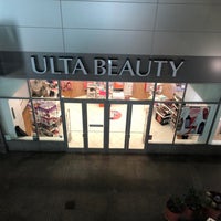 Photo taken at Ulta Beauty by Leslie Jane on 1/22/2020