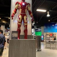 Photo taken at Marvel Avengers S.T.A.T.I.O.N by Bea M. on 8/14/2019