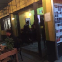 4/13/2018 tarihinde Ulises R.ziyaretçi tarafından Lorenzo Café Bar'de çekilen fotoğraf