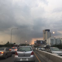 Photo taken at Kasetsart Intersection Overpass by Rathapol S. on 9/21/2018