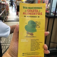 Photo taken at Hirota Supermercados by Jussara C. on 11/10/2018