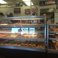 Photo taken at Cinotti&amp;#39;s Bakery by Michael M. on 1/12/2016