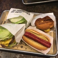 9/2/2018에 Michael M.님이 BurgerFi에서 찍은 사진