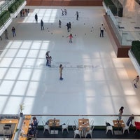 Photo taken at Galleria Mall Ice Rink by Melvin S. on 9/18/2022