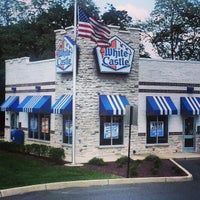 Photo taken at White Castle by Frankie F. on 5/31/2013