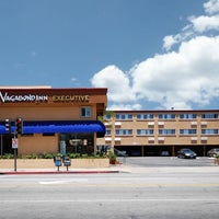 8/23/2013 tarihinde Vagabond I.ziyaretçi tarafından Vagabond Inn Executive Pasadena'de çekilen fotoğraf