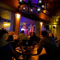Foto tomada en Bar &amp;amp; Bar  por Aytac O. el 10/29/2022