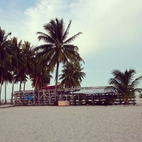 Derawan Beach Cafe Cottage Resort