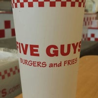 Photo taken at Five Guys by Ivonne G. on 8/10/2014