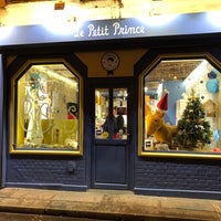 Photo taken at Boutique Le Petit Prince by David F. on 12/15/2017