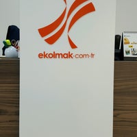 Foto tirada no(a) Ekolmak Machinery por Oktay T. em 10/7/2016