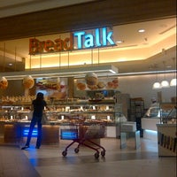 Photo taken at BreadTalk by widha w. on 6/13/2013