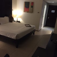 11/13/2018 tarihinde Wins M.ziyaretçi tarafından Mafraq Hotel Abu Dhabi'de çekilen fotoğraf