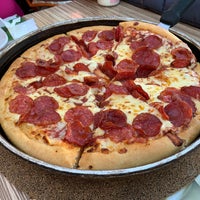 Foto tomada en Pizza Hut  por NFBMUC el 7/21/2021