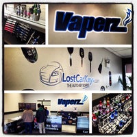 Photo taken at Vaperz by Ralph S. on 12/2/2013