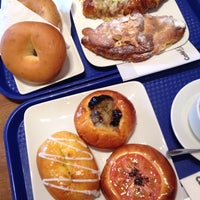 Photo taken at Cafe Madu by 史 度. on 5/22/2014