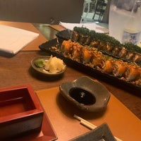 Photo taken at H2O Sushi Bar by Clarissa G. on 4/8/2022