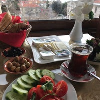 3/16/2021 tarihinde Bircan B.ziyaretçi tarafından Alzer Cafe'de çekilen fotoğraf