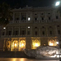 Photo taken at Palazzo di Giustizia by Nazlı K. on 9/13/2018