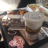 Photo taken at Arby&amp;#39;s by Canan A. on 8/21/2016
