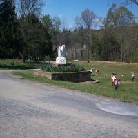 Photo taken at Rockbridge Memorial Gardens by burialplanning.com on 10/2/2013
