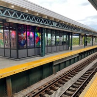 Photo taken at MTA Subway - Astoria Blvd/Hoyt Ave (N/W) by Ted J B. on 6/11/2021