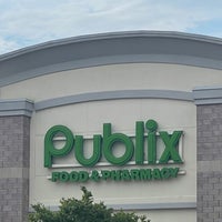 Photo taken at Publix by Ted J B. on 7/13/2022