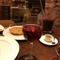 รูปภาพถ่ายที่ Restaurant Txipirón โดย Marjo เมื่อ 2/24/2017