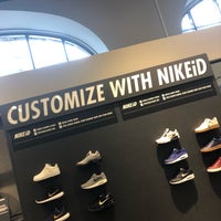 Photo taken at Nike by Fahad H. on 8/20/2018