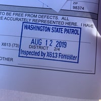 Photo taken at West Seattle Licenses by Tenlow on 8/12/2019