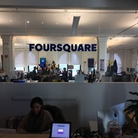 รูปภาพถ่ายที่ Foursquare HQ โดย J Crowley เมื่อ 10/14/2016