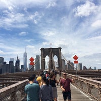 Photo taken at Brooklyn Bridge by Kris C. on 7/2/2016